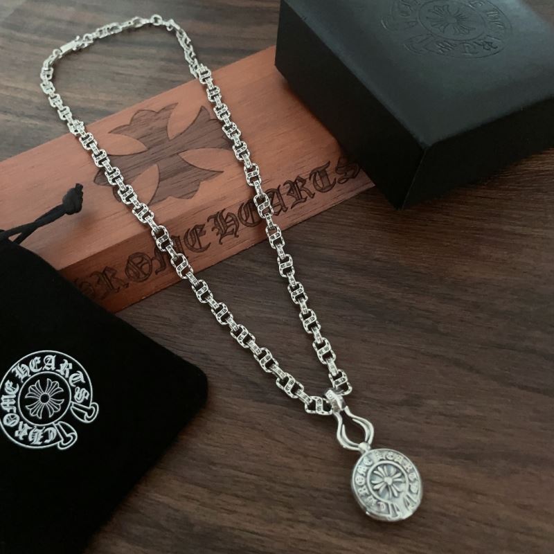Ch**me He**ts necklaces